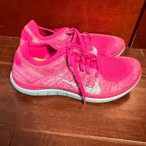 Nike Free Flyknit